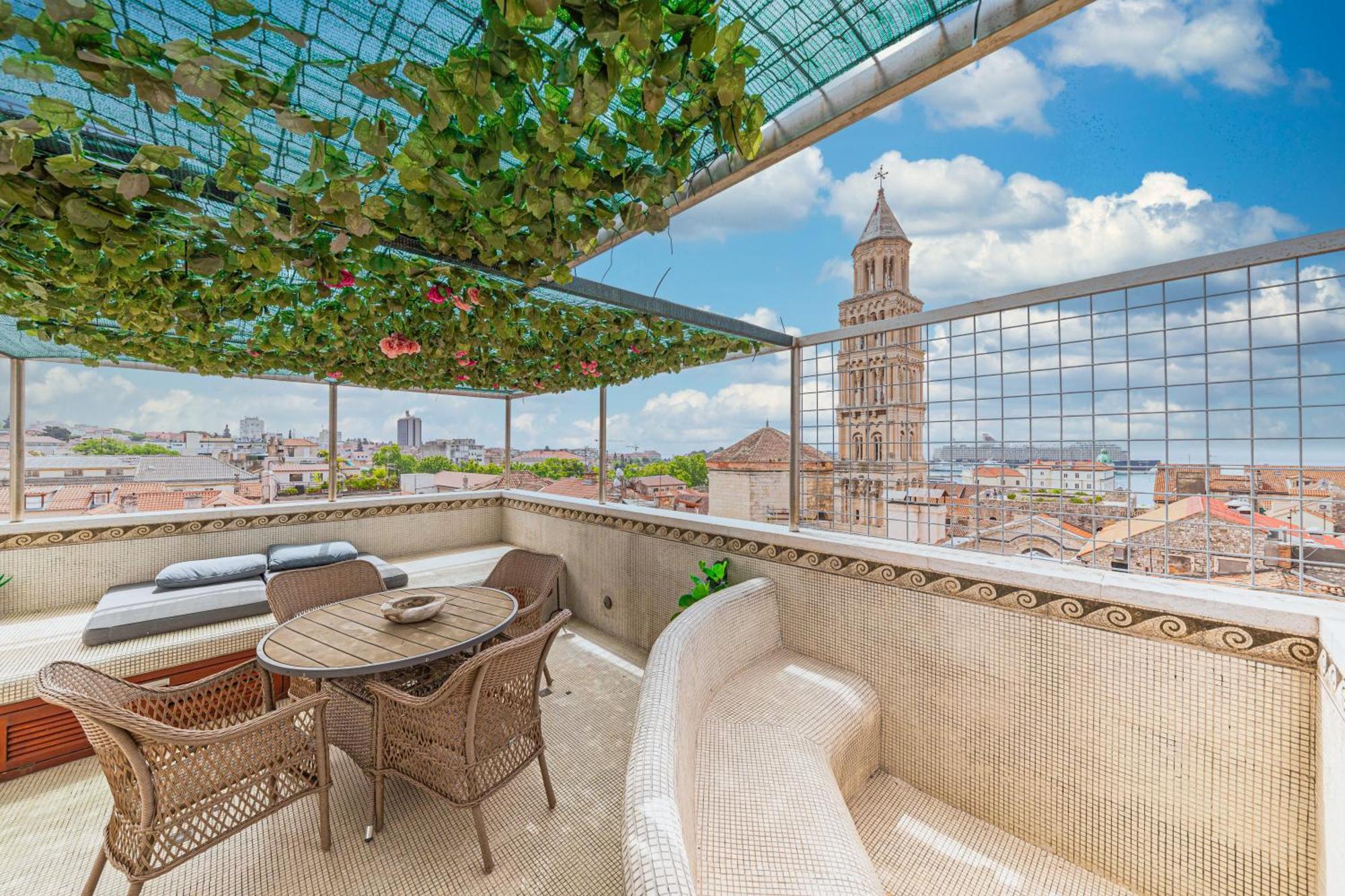 Augubio Penthouse Apartamento Split Exterior foto