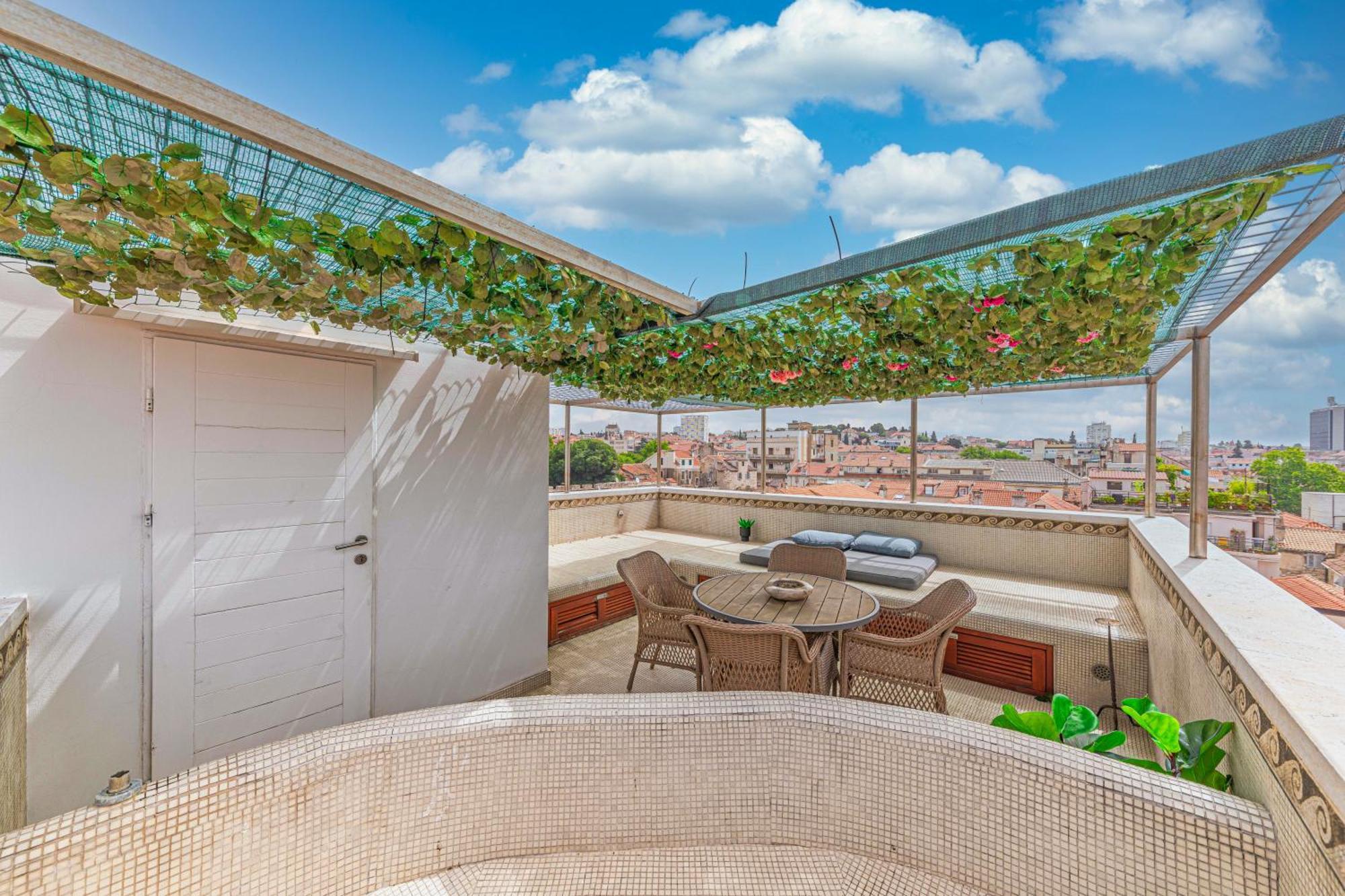 Augubio Penthouse Apartamento Split Exterior foto