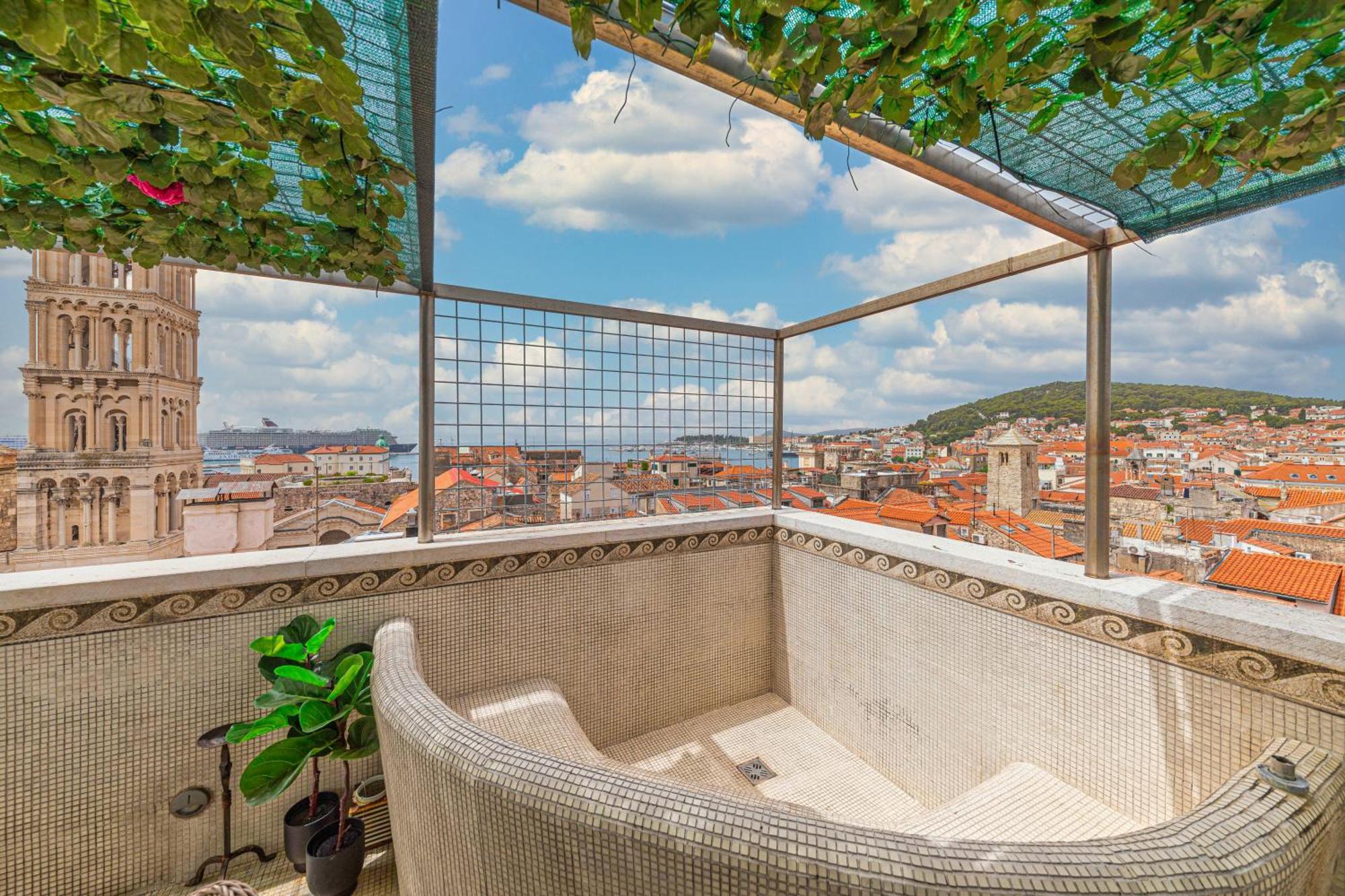 Augubio Penthouse Apartamento Split Exterior foto